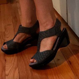 JBU by Jambu "Chloe" Vegan Memory Foam Wedge Sandal Size 7